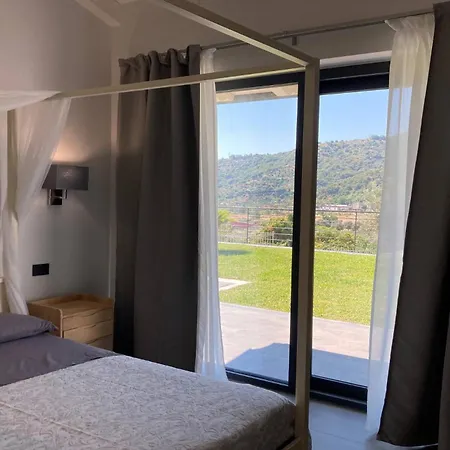 Villa Donna Grazia *